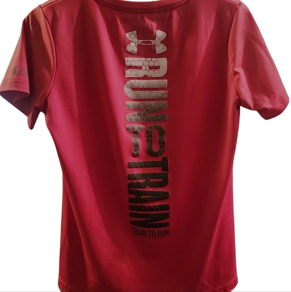 Under Armour Gym Pink Heat Gear Athletic Tshirt - Picture 1 of 7